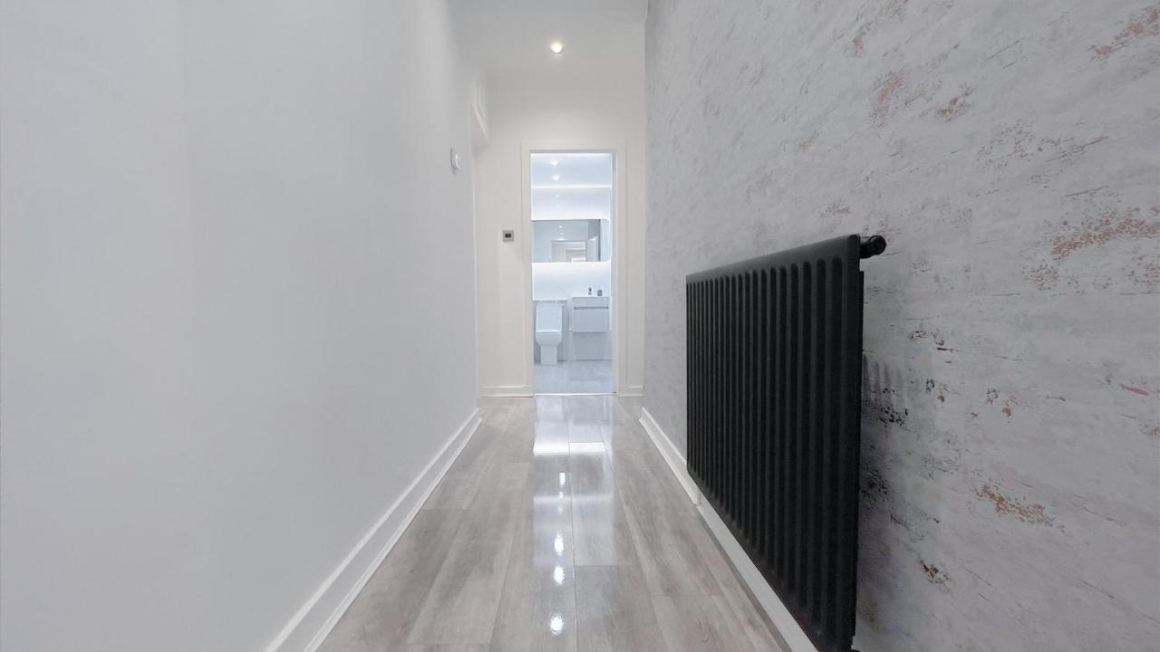 Stunning Luxury Apartment Near Motherwell Wishaw  Εξωτερικό φωτογραφία